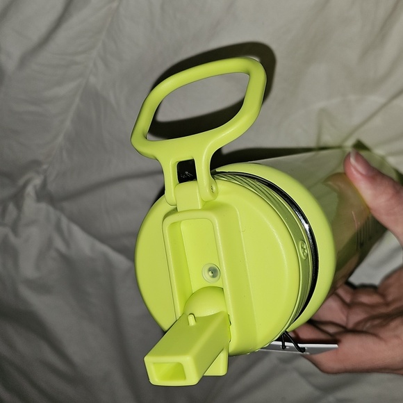 Back To Life Sports Bottle 24 Oz Straw Lid!! SOUR/SLVR!! Nwts! - Picture 7 of 9